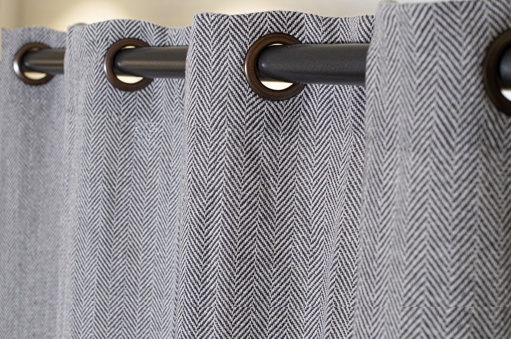 COTTON CURTAIN GREY HERRINGBONE  140Χ260 WITH EYELETS