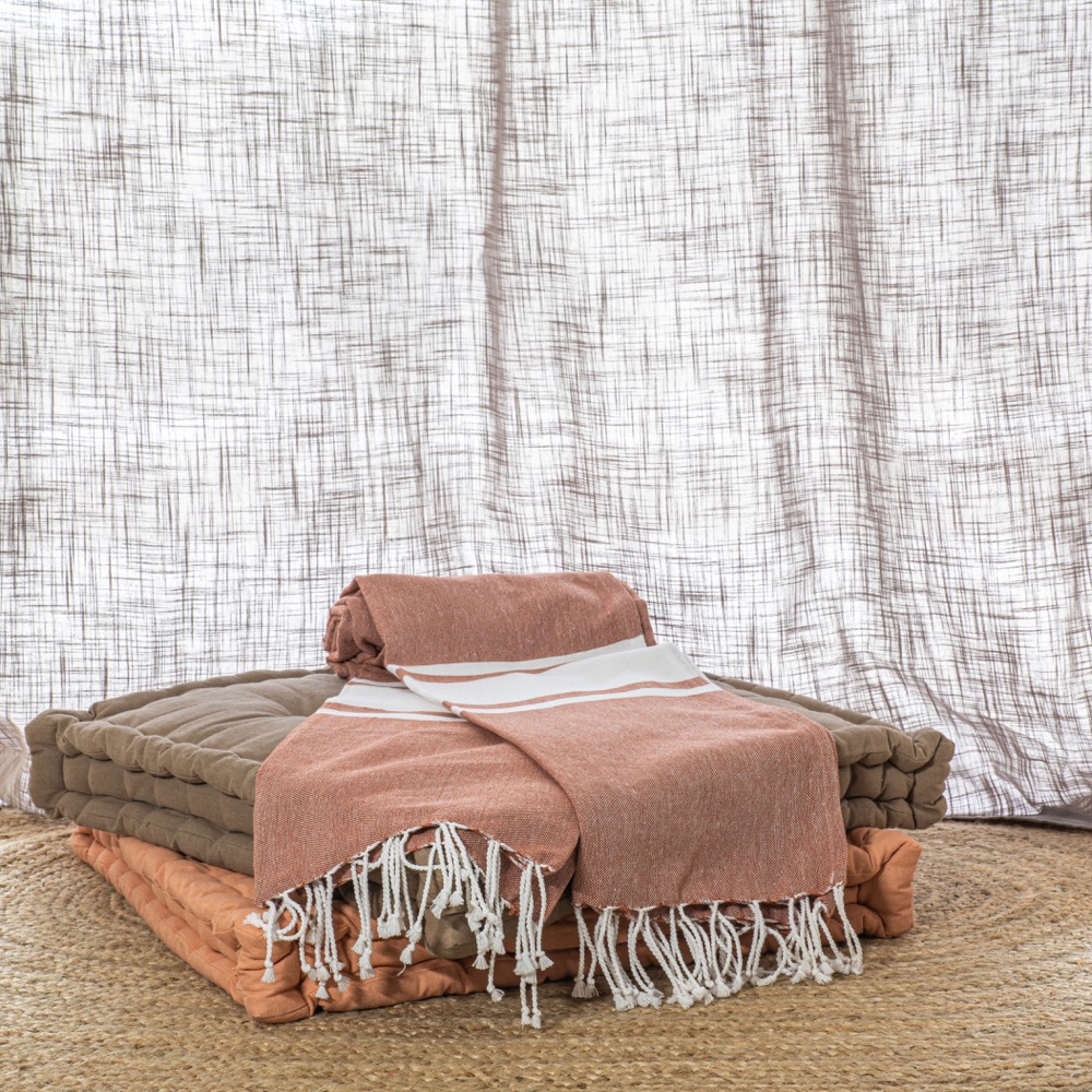 COTTON THROW TERRACOTTA WITH STRIPE