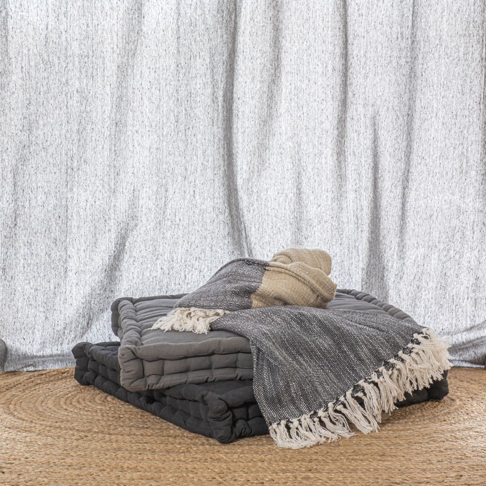 COTTON THROW WITH EMBOSSED WEAVING 125Χ150