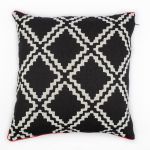 DECORATIVE CUSHION ALDO BLACK/RED REVERSIBLE 