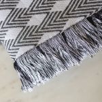 DECORATIVE THROW MONSOON WHITE 