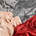 FLEECE BORDEAUX BLANKET
