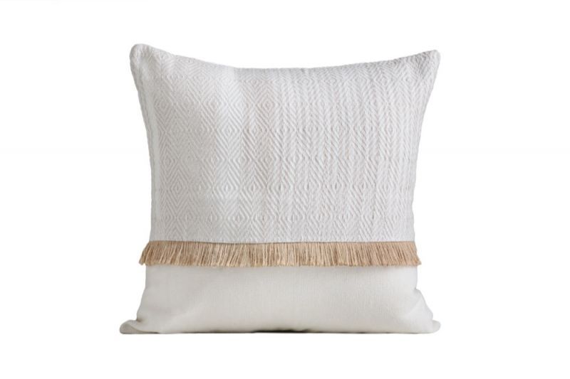 Φωτογραφία από  COTTON CUSHION 60X60 WHITE - WOVEN ECRU